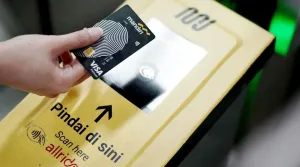 Naik MRT Jakarta Bisa Pakai Kartu Kredit Bank Mandiri "Contactless", Dapat Cashback 50% Juga Loh!