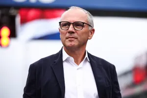 Formula 1 Bersiap Tutup Mus...