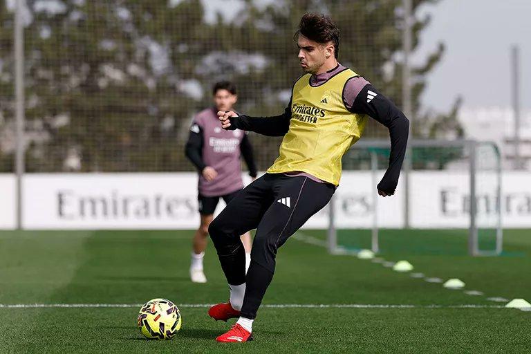 Raul Asencio Cedera Otot, Real Madrid Kehilangan Bek Muda...