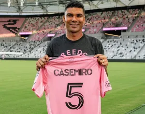 Resmi Gabung Inter Miami, C...