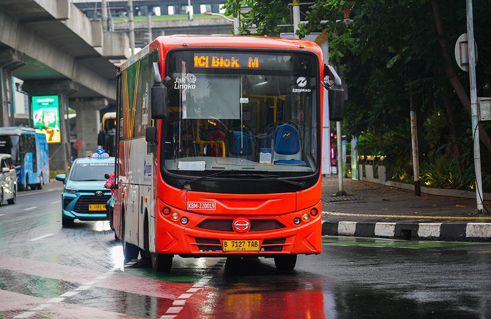 Tarif TransJakarta Dievaluasi DPRD Imbas Subsidi Bengkak ...