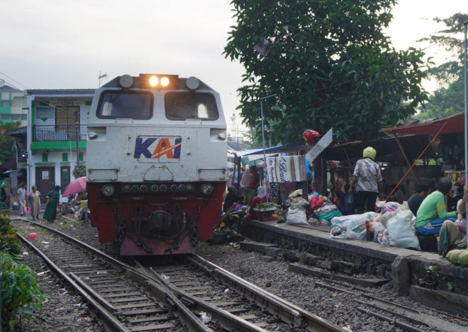 Awas Tiket Kereta Hangus, B...