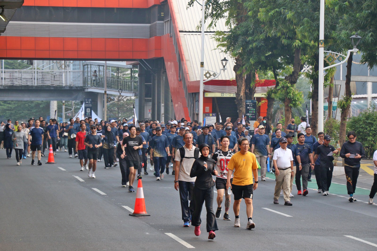 Fun Walk BPJS Kesehatan Seri 2: Galakan Hidup Sehat, Cega...
