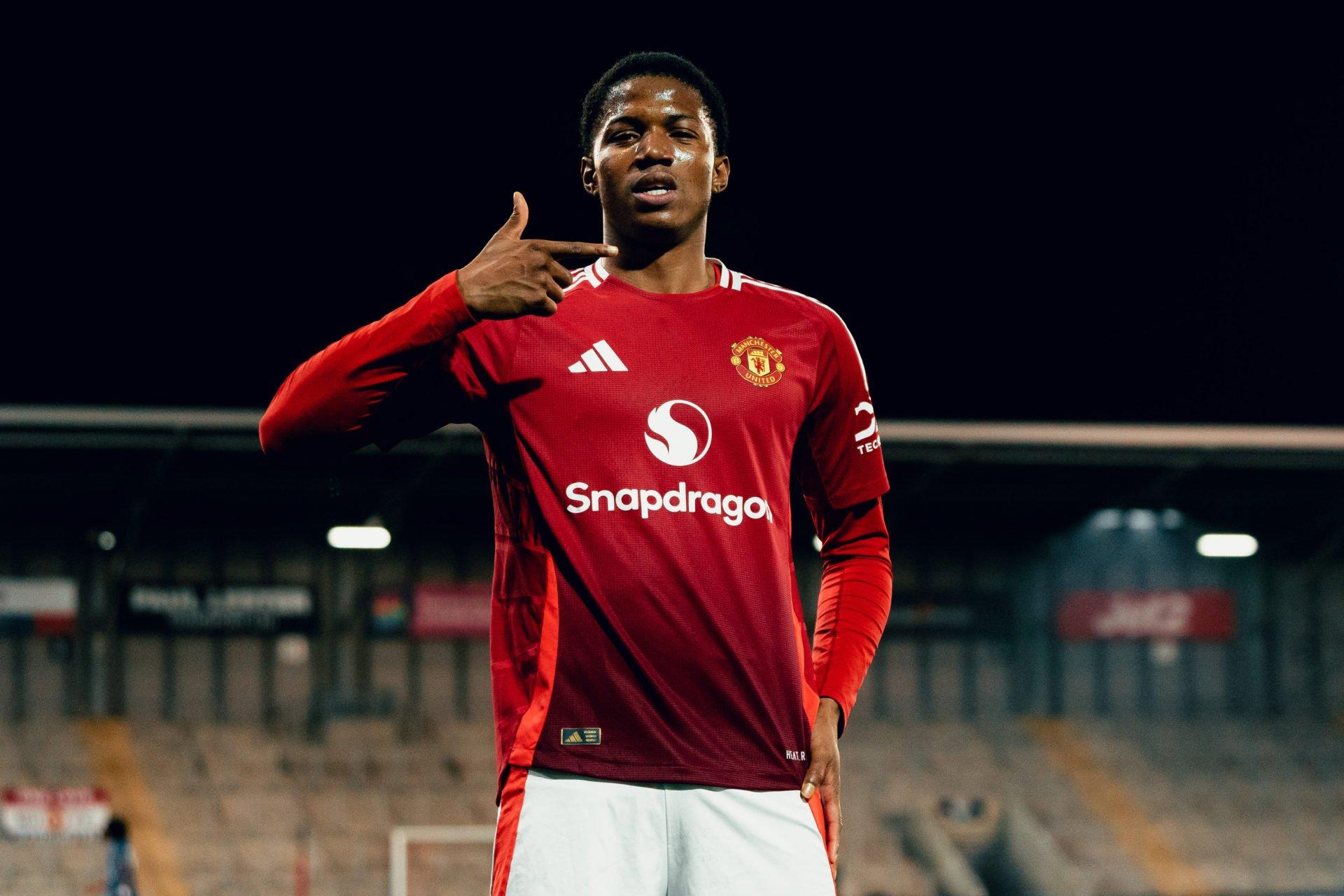 Manchester United Siap Pinjamkan Chido Obi Demi Menit Ber...
