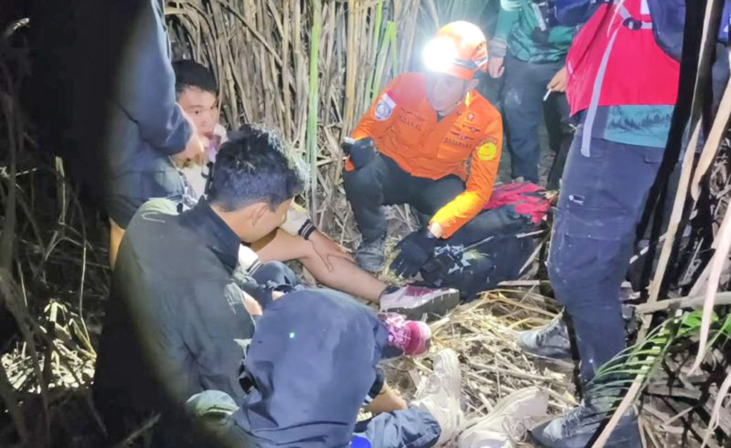 Akibat Persiapan Minim, Empat Pendaki Tersesat di Puncak ...