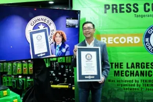 Tekiro Pecahkan Rekor Dunia Guinness lewat Kompetisi Mekanik Otomotif Terbesar Libatkan 89 Ribu Siswa SMK