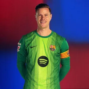 Ajax Resmi Pinjam Marc-Andre ter Stegen dari Barcelona
