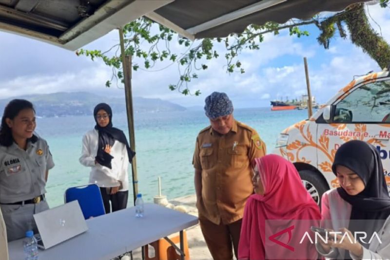 Bayar Pajak Kendaraan Kini Lebih Mudah, Bapenda Maluku Ma...