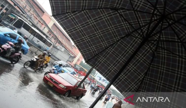 Cuaca Jakarta Hari Ini Didominasi Awan Tebal, Jaksel dan ...