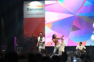 Danamon Festival Ramaikan Karawang, Hadirkan Panggung Musik hingga Layanan Keuangan