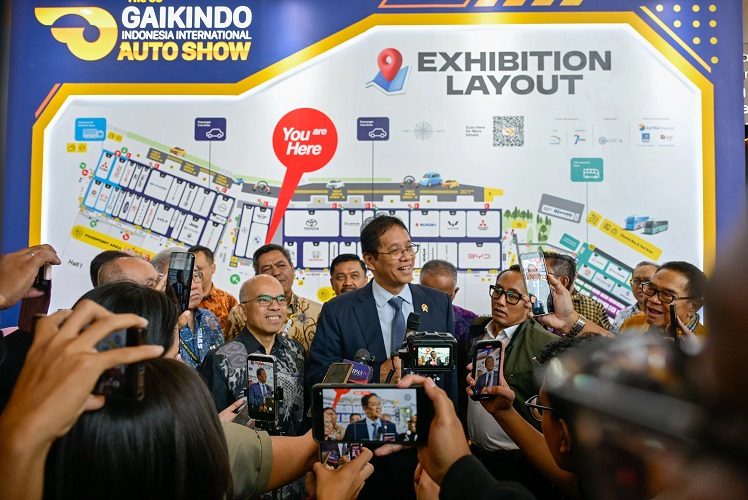 Menkeu: Pemerintah Serius Kembangkan Mobil Listrik