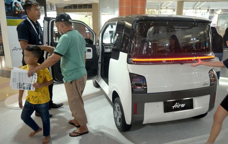 Pemerintah Siapkan Insentif Mobil Listrik Berbasis Nikel,...