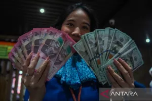 Rupiah Hari Ini Kembali Melemah, Alarm dari Neraca Perdagangan Indonesia