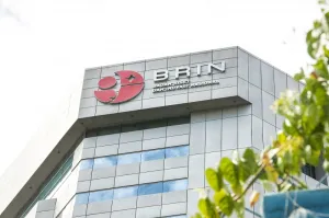 BRIN Dorong Kemandirian Industri Panel Surya Nasional