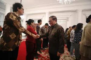 Gubernur Pramono Lantik 25 ...