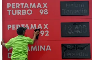 Harga Minyak Dunia Turun, Pemerintah Diminta Benahi Kebijakan Subsidi BBM