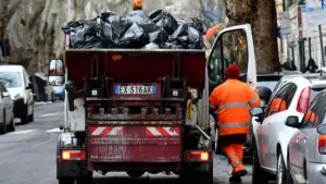 Nyaris Hilang! Tiket Lotre Rp19 Miliar Ditemukan di Truk Sampah usai Dicari 24 Jam