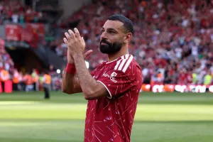 Salah Tiba di Turki, Selang...