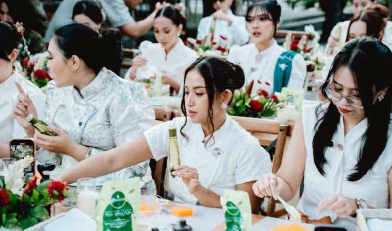 Lulur Keraton: Skincare Warisan Leluhur yang Kembali Tren...