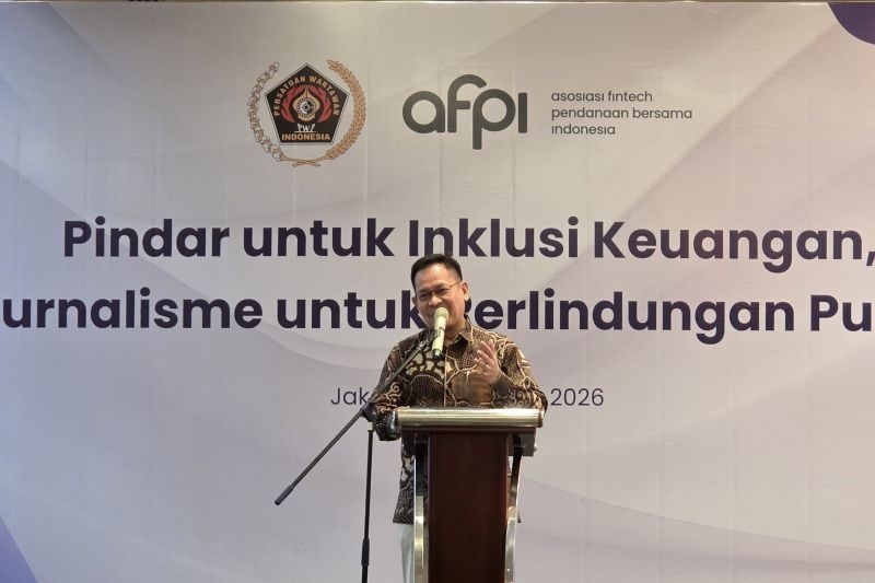 OJK Wanti-Wanti Pinjol Lega...