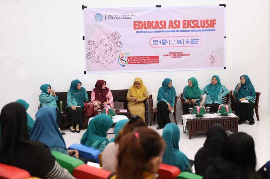 PKK Makassar Edukasi Ratusa...