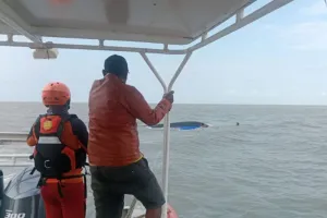 SAR Timika Selamatkan Korban Kapal Cepat yang Tenggelam di Manasari 