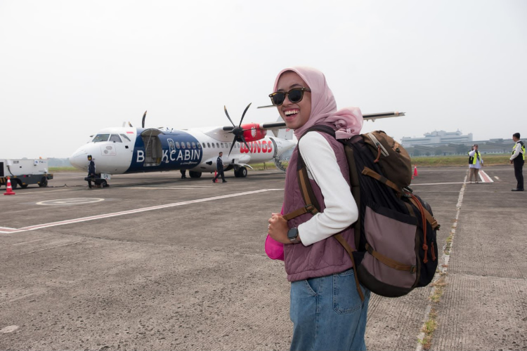 Masyarakat Sambut Dibukanya Rute Penerbangan Bandung-Pale...
