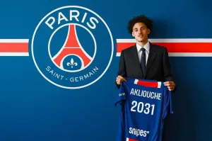 PSG Rekrut Gelandang Serang...