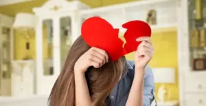 10 Tips Sehat Jalani Proses "Move On" dari Putus Cinta