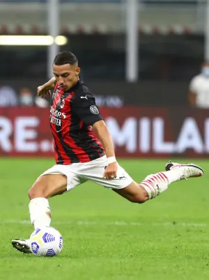AC Milan dan Bennacer Resmi Berpisah, Tujuh Tahun Kebersamaan Berakhir