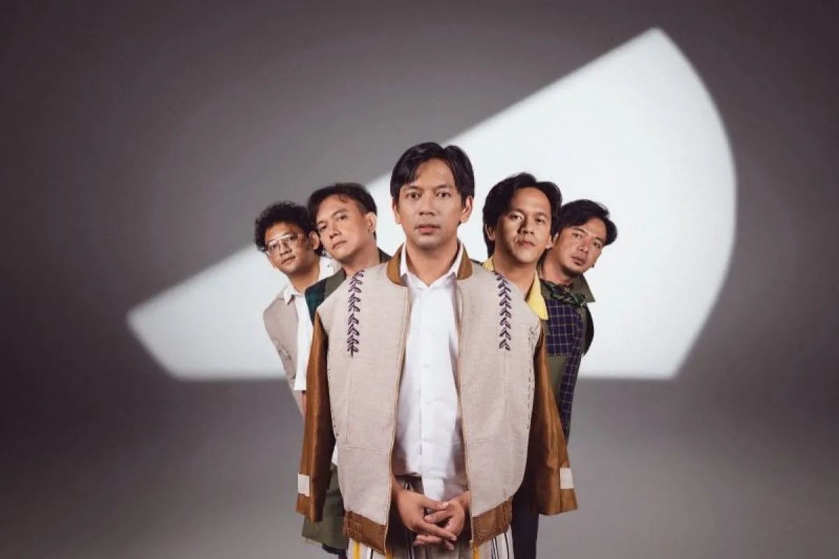 Siap-siap! D'MASIV Gelar Tur Konser di Asia Bulan Oktober...