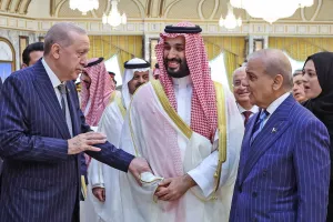 Arab Saudi-Turki-Pakistan T...