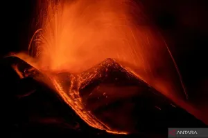Erupsi Gunung Etna, Bandara Catania di Sisilia Ditutup 