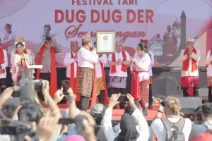 Festival Tari Dug Dug Der Semarangan Diikuti 25 Ribu Peserta, Cetak Rekor LEPRID