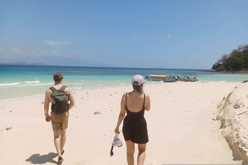 Kadisparbud Gorontalo Utara Minta Wisatawan Berwisata secara Aman