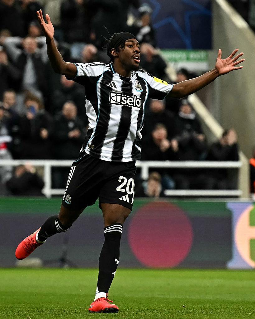 Pertandingan Pramusim: Newcastle Menang 2-1 atas Valencia...