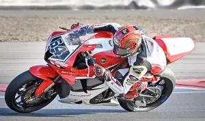 Sempat Melesat Ke Depan, Mario Aji Malah Melorot di Moto2 GP Inggris!