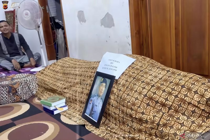 Aiptu Asep Suhara Wafat Jadi Korban Tabrak Lari, Kapolda ...