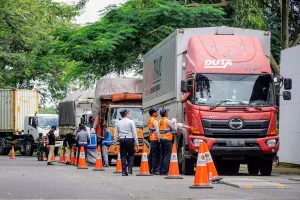 Lakukan Pengawasan, Kemenhub Catat 1,3 Juta Kendaraan Angkutan Barang Patuhi Aturan