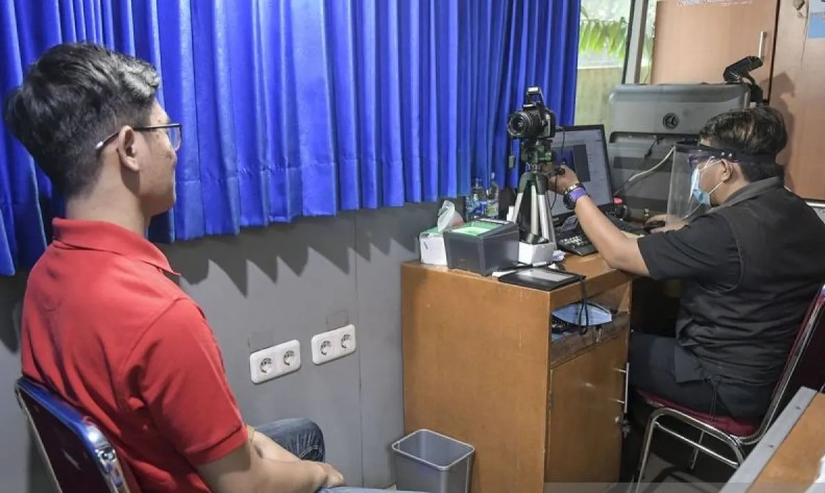 Jangan Lupa Bawa SIM Asli untuk Dapat Layanan SIM Kelilin...