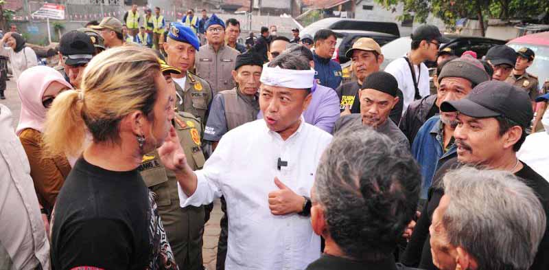 Pemkot Bandung dan Pemprov Jabar Tertibkan Lapak Kiaracondong, 800 Kios Gratis Disiapkan 3 Bulan bagi PKL di BTM