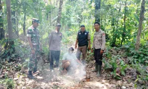 Polisi dan TNI Bekerjasama Lakukan Pencegahan Karhutla di Lebak 