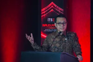 Tingkatkan Kewaspadaan, Wamenkomdigi Soroti Ancaman Siber Akibat Komputasi Kuantum