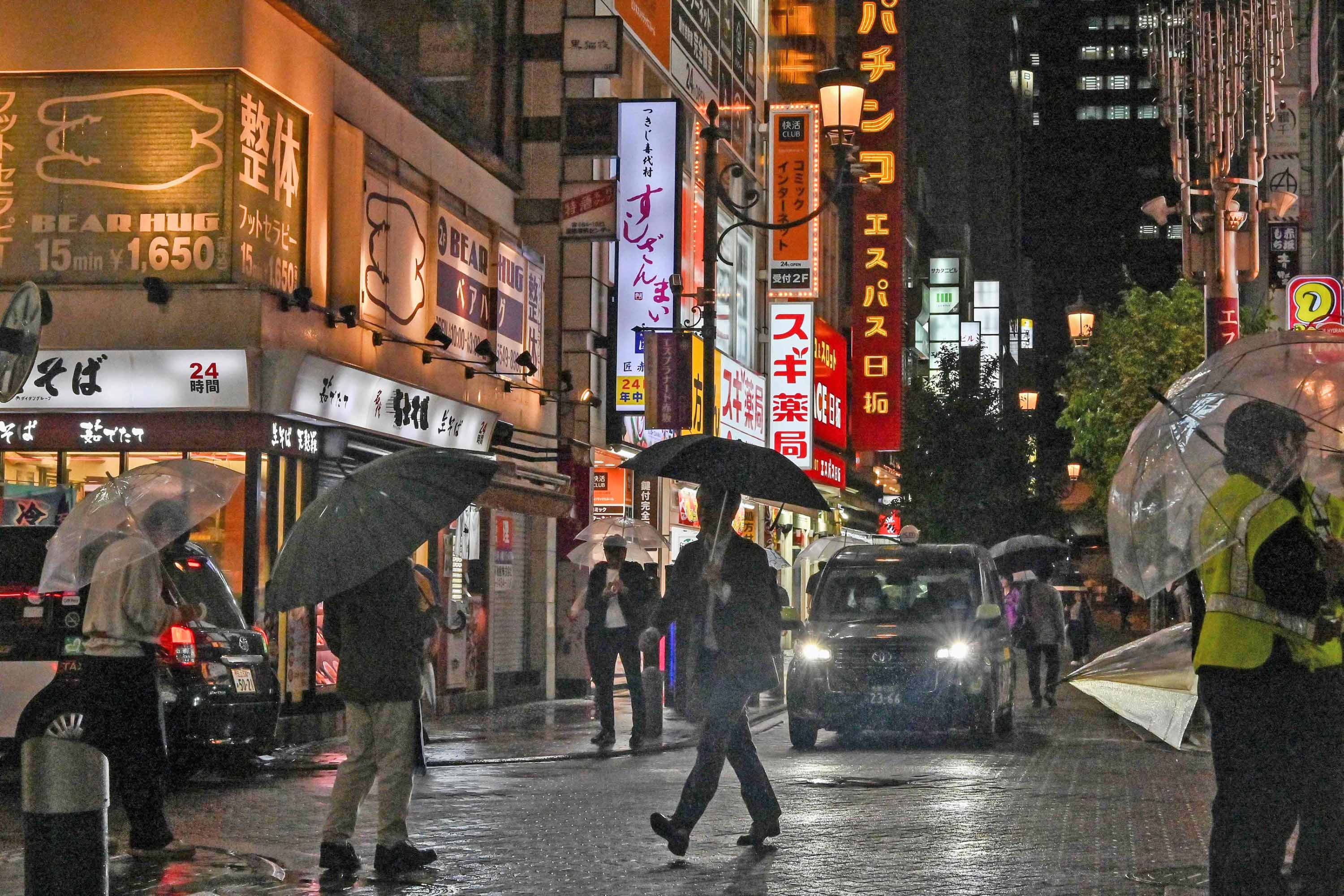 Tokyo Dikepung Ancaman Banjir Usai Topan Chan-hom Masuk D...