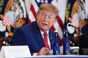 Trump Meminta Kompensasi Balik ke Iran Sebagai Bagian Negosiasi