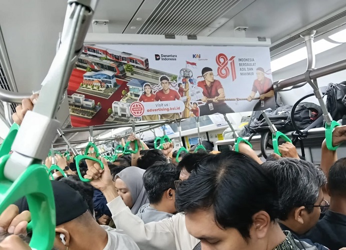 KAI Commuter Terapkan Tarif Khusus Rp8 Seluruh Area Layanan