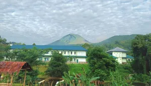 Pemkot Tomohon Larang Pendakian Gunung Lokon Guna Cegah Karhutla