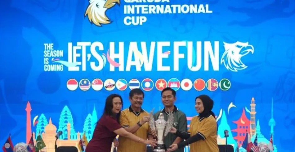 Turnamen Sepak Bola Usia Muda Internasional Diramaikan 13...