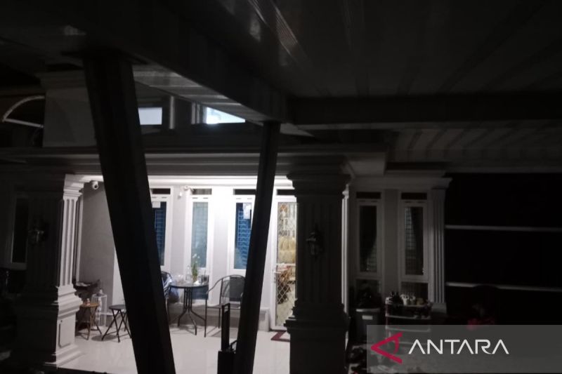 Ada Kasus Besar? KPK Geledah Rumah Anggota DPRD Bengkulu ...