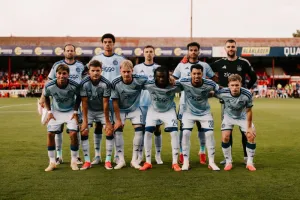 Kabar Gembira! Kiper Timnas Indonesia Maarten Paes Jadi Starter, Ajax Lolos ke Play-off Liga Conference